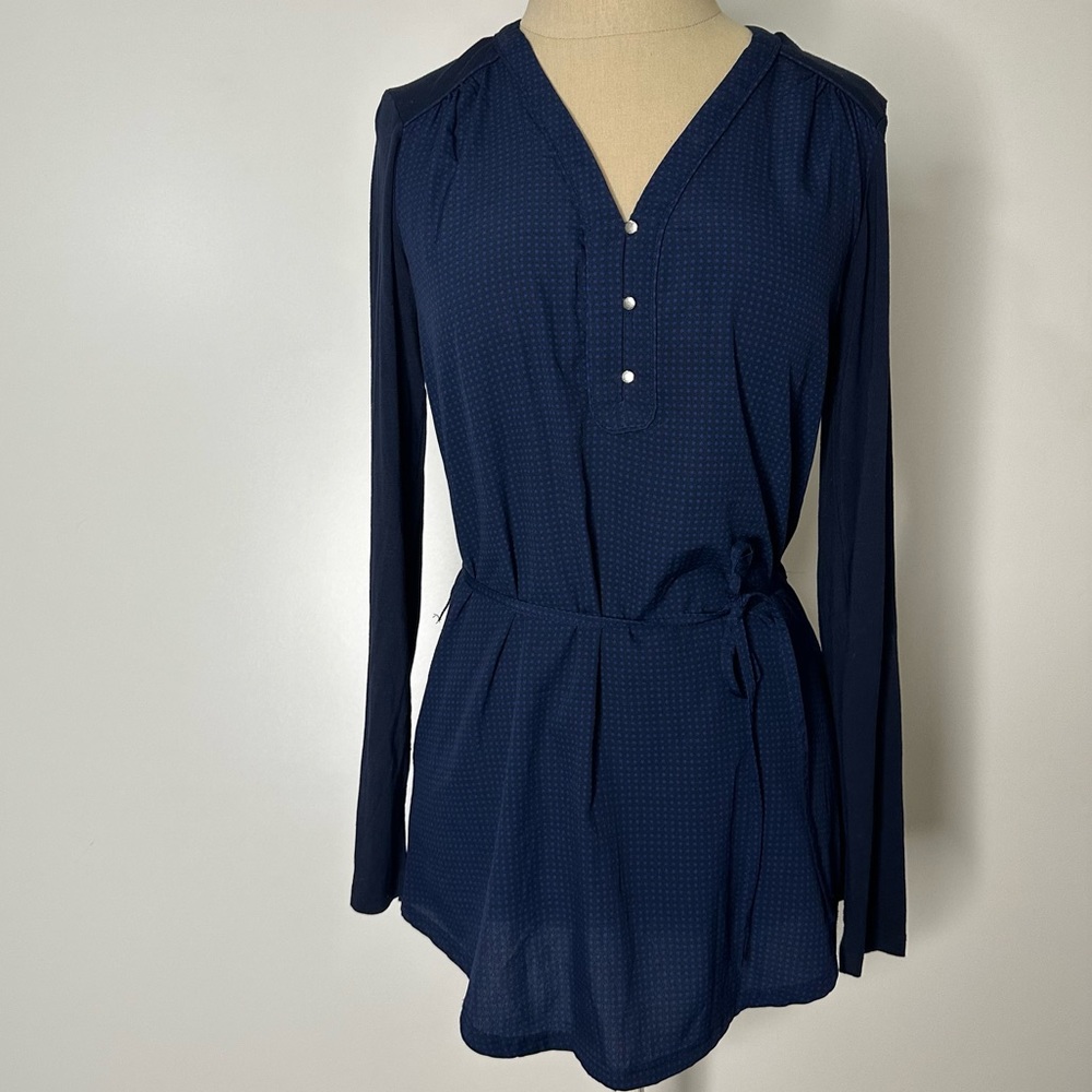 Tommy Hilfiger blue belted top XS